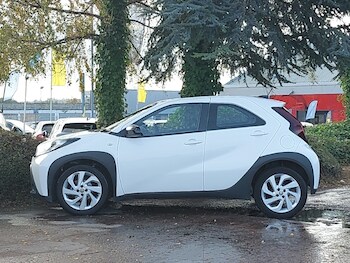 Used Toyota Aygo X 2022 for sale - 76498116: Photo