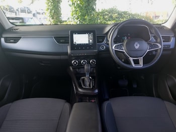 Used Renault Arkana 2024 for sale - 76078408: Photo 2