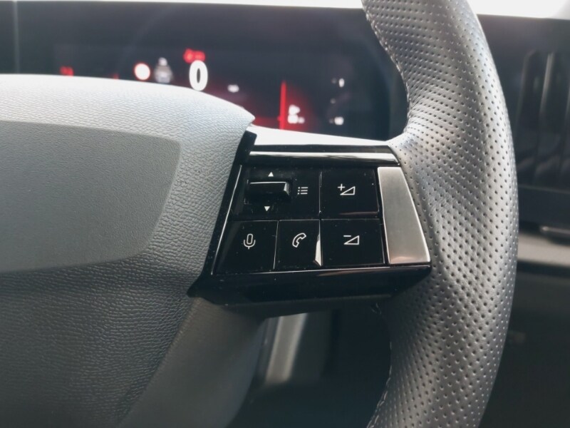 Used Vauxhall Astra 2025 for sale - 77433565: Photo 14