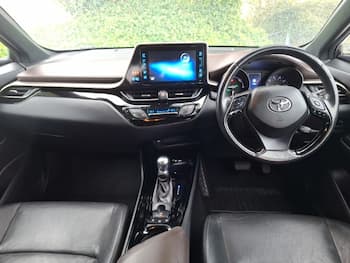 Used Toyota C-HR 2018 for sale - 79763411: Photo
