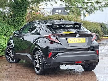 Used Toyota C-HR 2018 for sale - 79763411: Photo