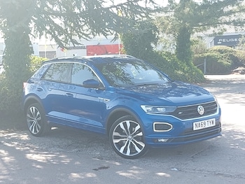 Used Volkswagen T-Roc 2019 for sale - 78474043: Photo