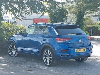 Used Volkswagen T-Roc 2019 for sale - 78474043: Photo