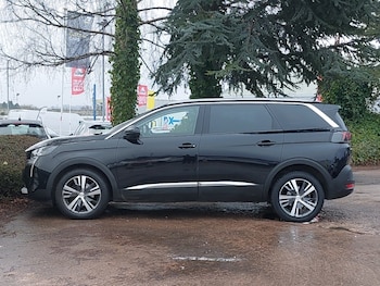 Used Peugeot 5008 2022 for sale - 77585083: Photo
