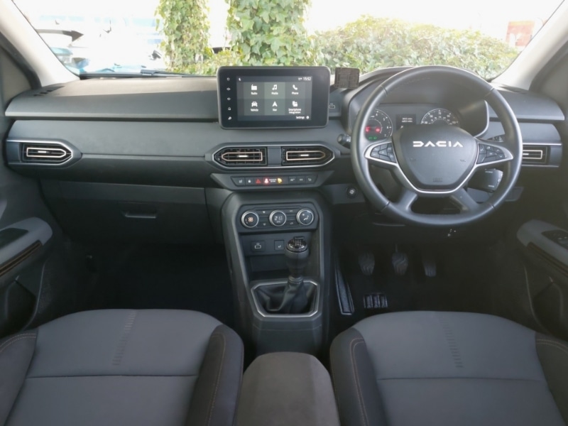 Used Dacia Jogger 2024 for sale - 76418786: Photo 2