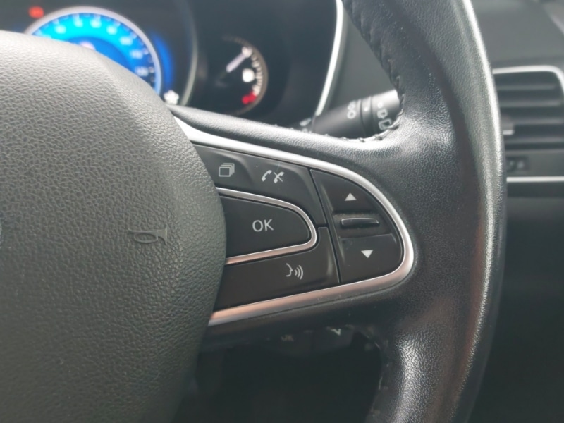 Used Renault Megane 2017 for sale - 76379415: Photo 14