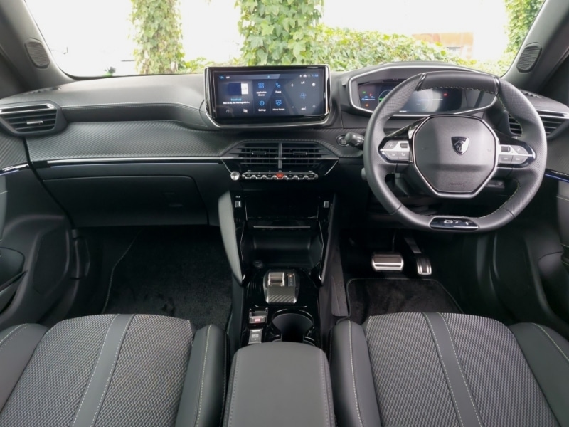 Used Peugeot 2008 2025 for sale - 76464989: Photo 2