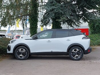 Used Peugeot 2008 2025 for sale - 76464989: Photo