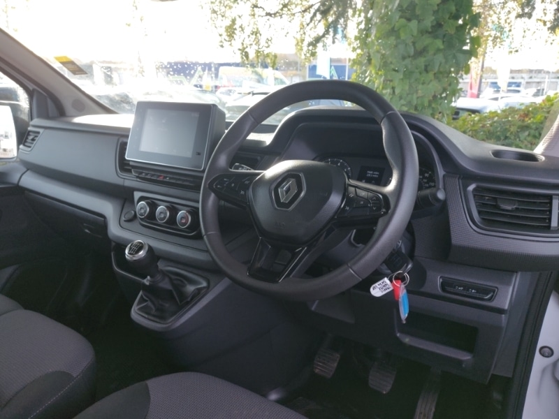 Used Renault Trafic 2024 for sale - 76392980: Photo 2