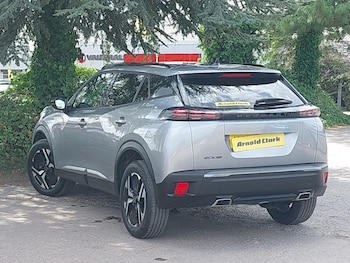 Used Peugeot 2008 2024 for sale - 75622269: Photo
