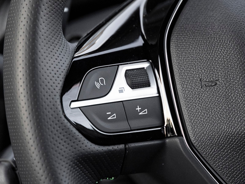 Used Peugeot 2008 2025 for sale - 77433512: Photo 11