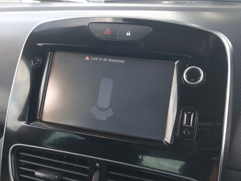 Used Renault Clio 2018 for sale - 78046309: Photo 11