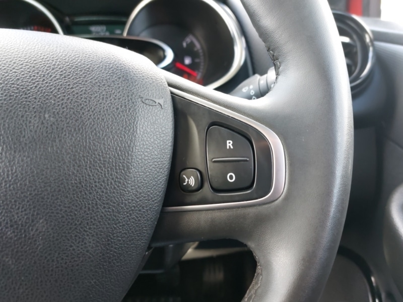 Used Renault Clio 2018 for sale - 78046309: Photo 14