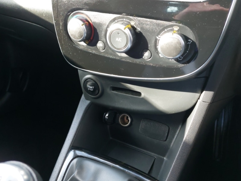 Used Renault Clio 2018 for sale - 78046309: Photo 16