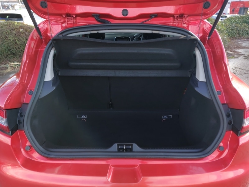 Used Renault Clio 2018 for sale - 78046309: Photo 8