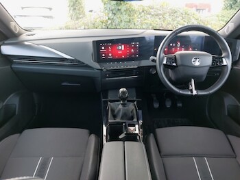 Used Vauxhall Astra 2025 for sale - 77265045: Photo