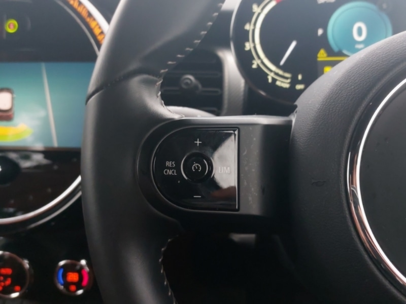 Used MINI Hatch 2023 for sale - 76983473: Photo 13