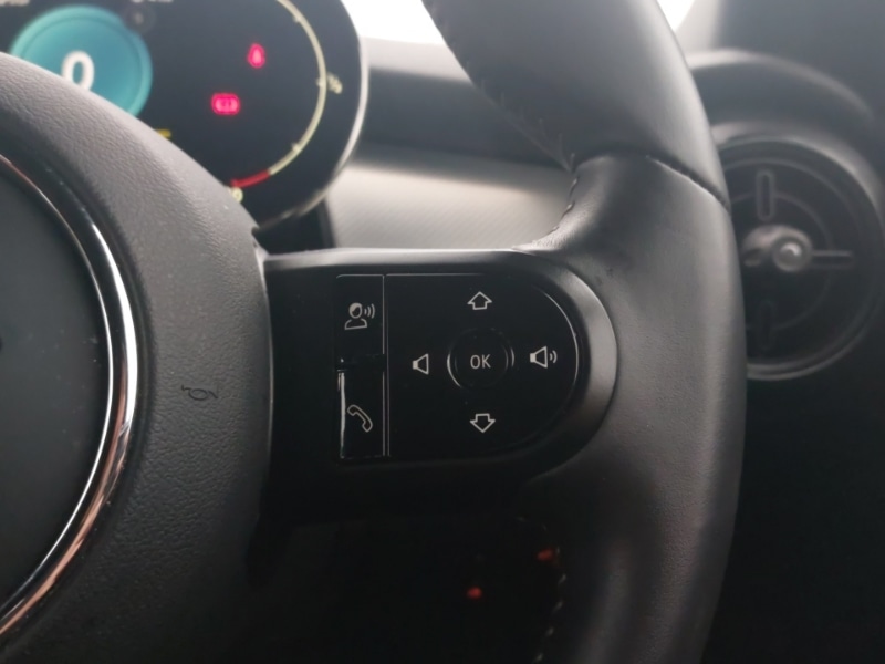 Used MINI Hatch 2023 for sale - 76983473: Photo 14