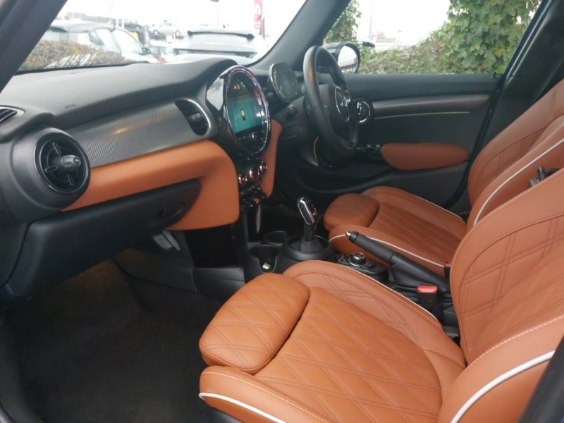 Used MINI Hatch 2023 for sale - 76983473: Photo 5