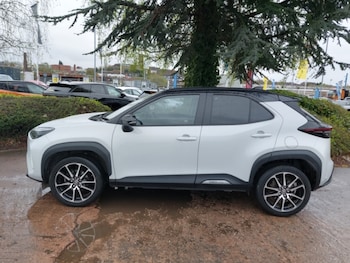 Used Toyota Yaris Cross 2024 for sale - 79387185: Photo
