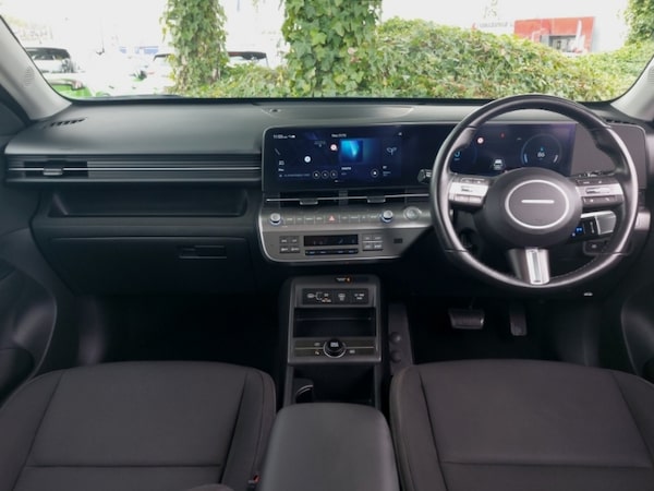 Used Hyundai KONA 2024 for sale - 76208447: Photo 2