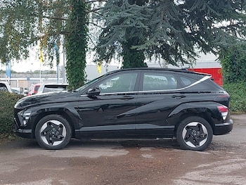 Used Hyundai KONA 2024 for sale - 76208447: Photo 4
