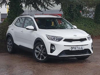 Used Kia Stonic 2018 for sale - 77352984: Photo
