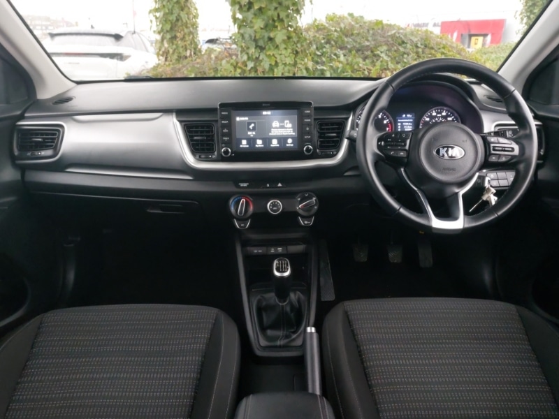 Used Kia Stonic 2018 for sale - 77352984: Photo 2