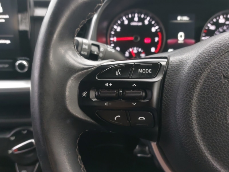Used Kia Stonic 2022 for sale - 76331732: Photo 13