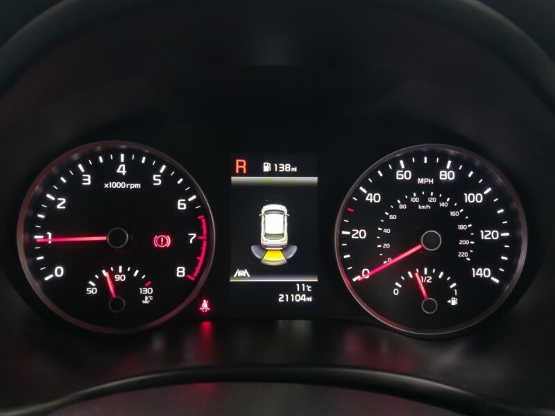 Used Kia Stonic 2022 for sale - 76331732: Photo 17