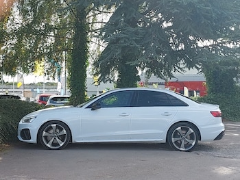 Used Audi A4 2020 for sale - 76983469: Photo