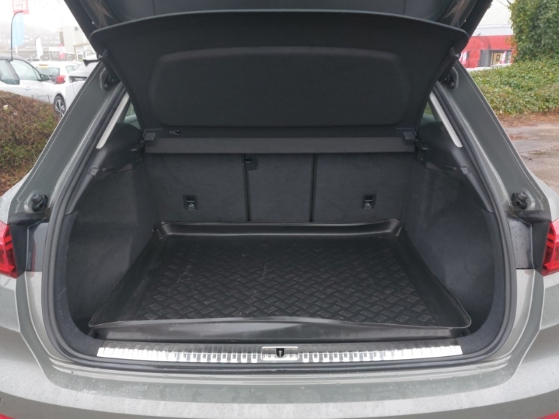 Used Audi Q3 2020 for sale - 77208962: Photo 8