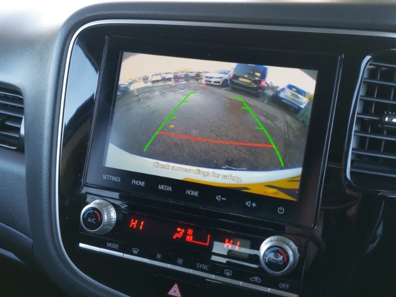 Used Mitsubishi Outlander 2020 for sale - 76639026: Photo 11