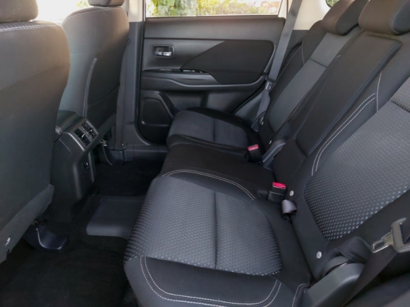 Used Mitsubishi Outlander 2020 for sale - 76639026: Photo 6