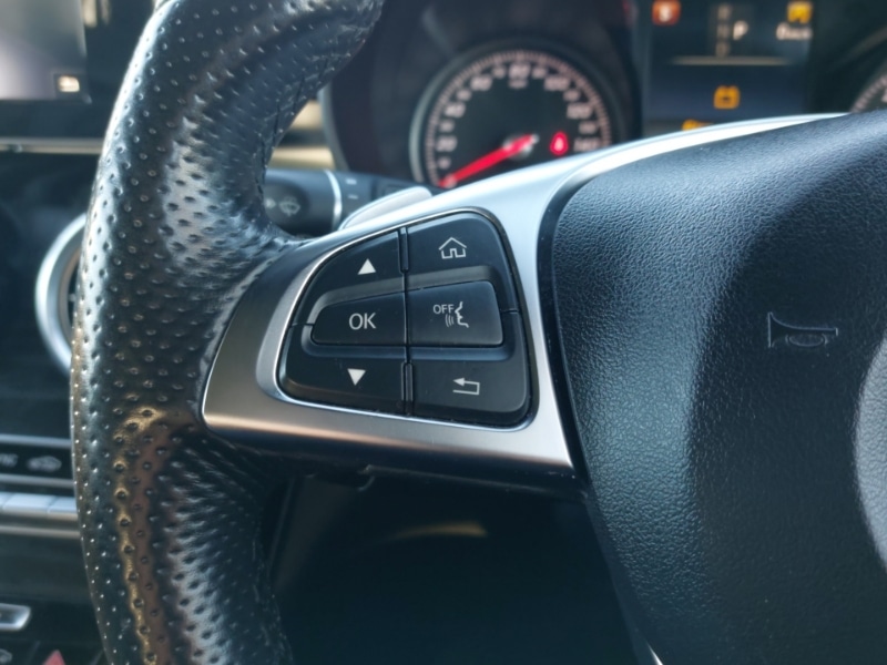 Used Mercedes-Benz GLC 2017 for sale - 76785512: Photo 13