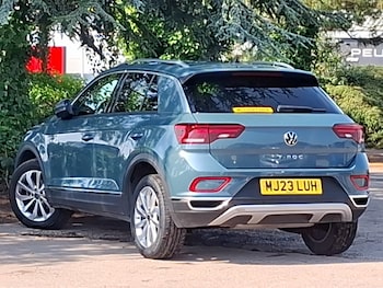 Used Volkswagen T-Roc 2023 for sale - 79011218: Photo