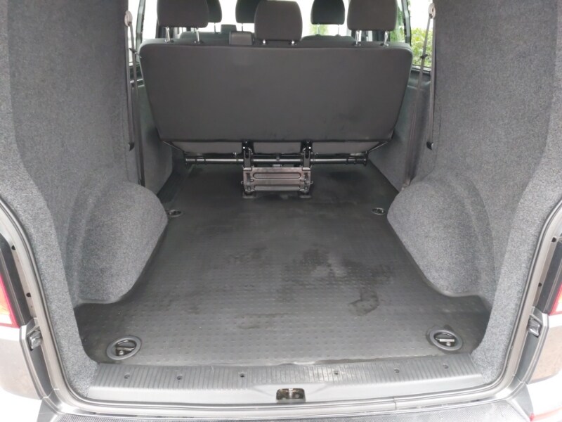 Used Volkswagen Transporter 2024 for sale - 76893467: Photo 8