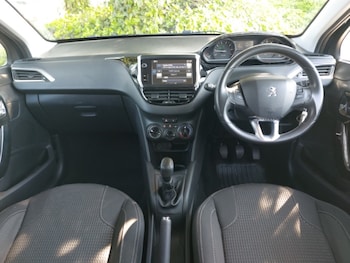 Used Peugeot 208 2017 for sale - 78727684: Photo