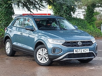 Used Volkswagen T-Roc 2023 for sale - 78253068: Photo