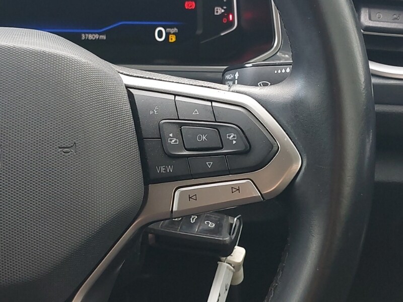 Used Volkswagen T-Roc 2022 for sale - 76403628: Photo 14