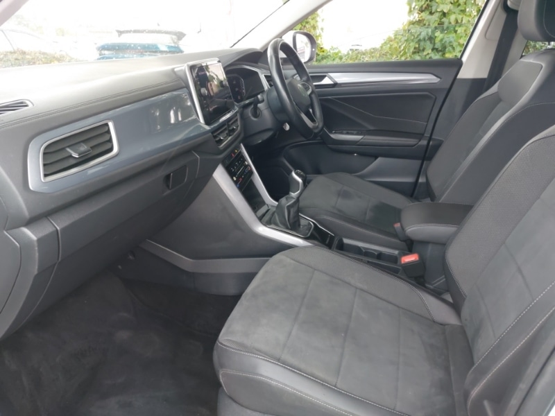 Used Volkswagen T-Roc 2022 for sale - 76403628: Photo 5