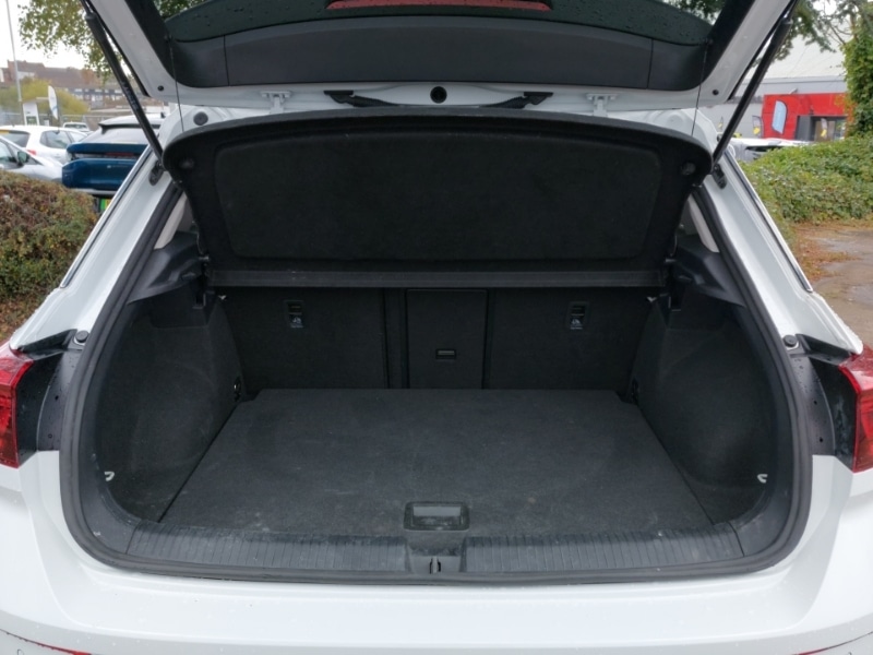 Used Volkswagen T-Roc 2022 for sale - 76403628: Photo 8