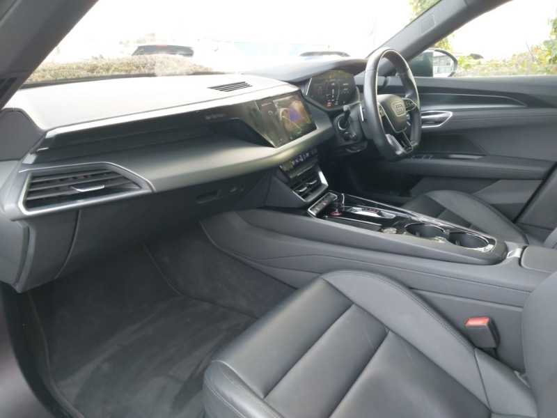 Used Audi e-tron GT 2023 for sale - 77544438: Photo 5