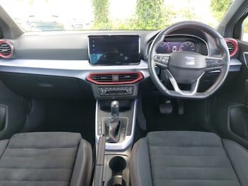 Used SEAT Arona 2023 for sale - 78700216: Photo
