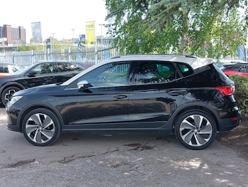 Used SEAT Arona 2023 for sale - 78700216: Photo