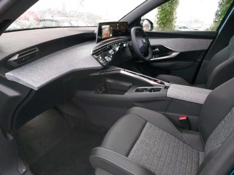 Used Peugeot 5008 2025 for sale - 76951599: Photo 5