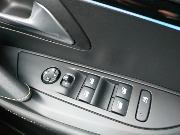 Used Peugeot 208 2020 for sale - 75633707: Photo 12