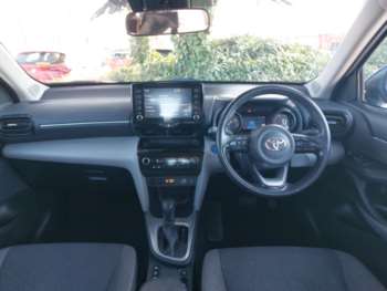 Used Toyota Yaris Cross 2022 for sale - 74452227: Photo