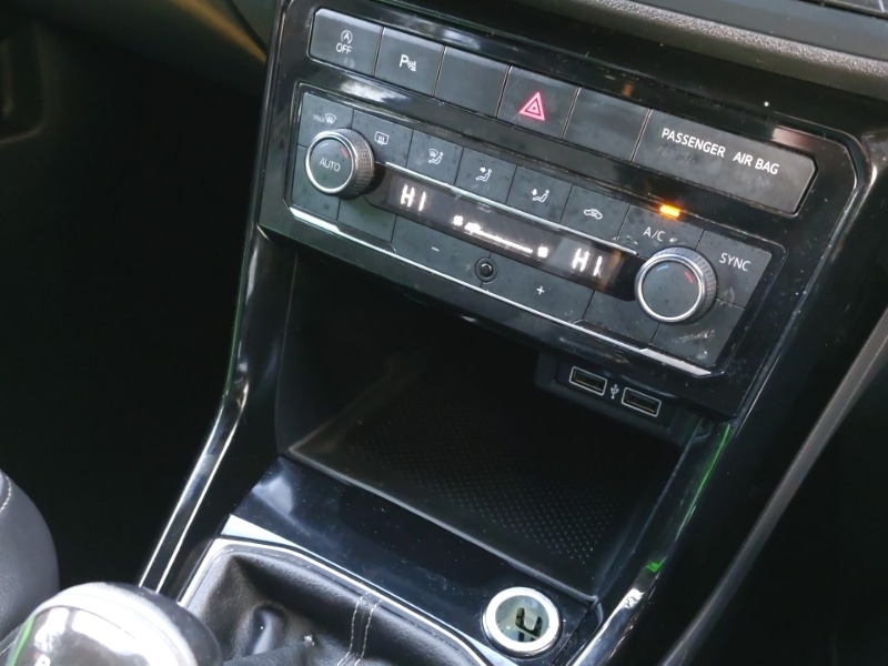 Used Volkswagen T-Cross 2019 for sale - 76613738: Photo 17