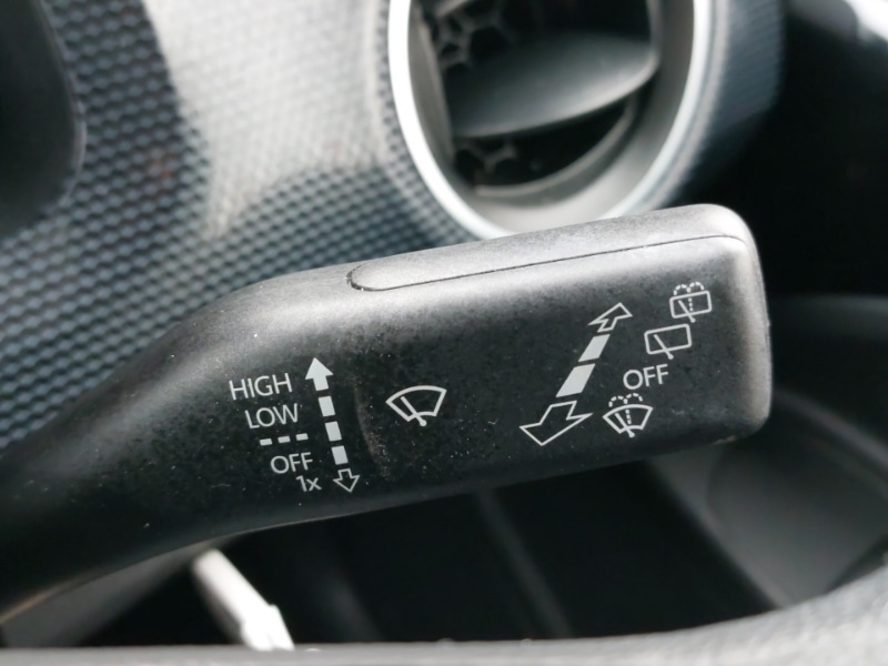 Used Volkswagen up! 2016 for sale - 77433569: Photo 14